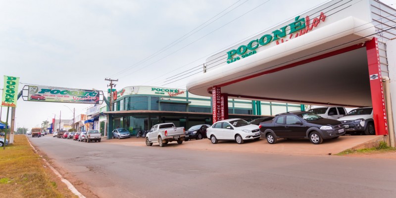 Construção da Poconé Veículos