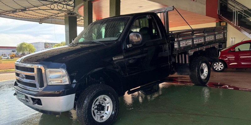 FORD/F250 XLT 4X4 TURBO 