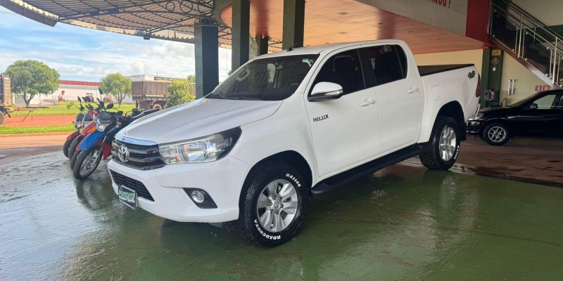 HILUX SR MANUAL 4X4 DIESEL