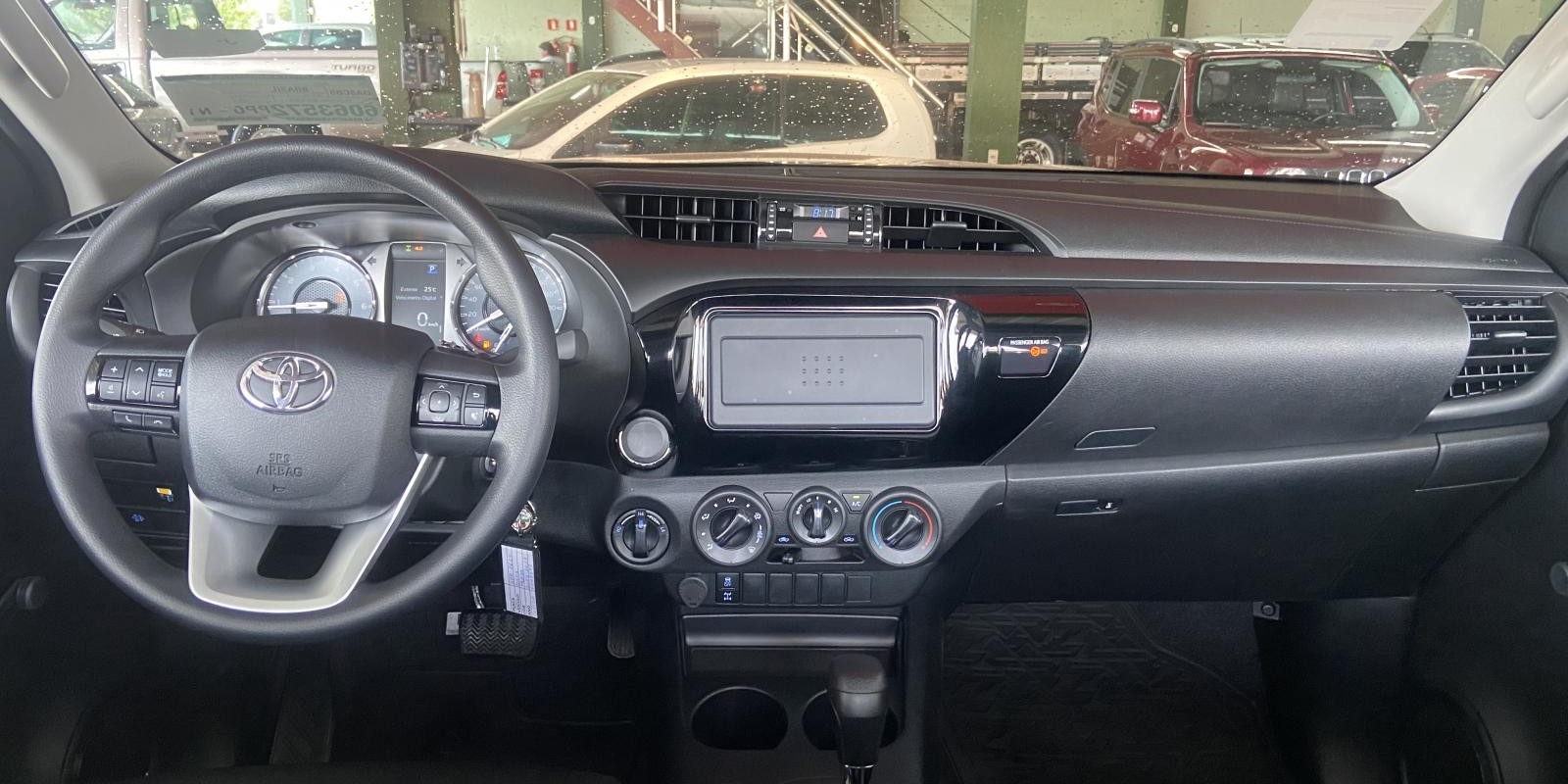 TOYOTA/HILUX 2.8 STD 4X4 DIESEL AUTOMÁTICA  - Foto 3 de 4