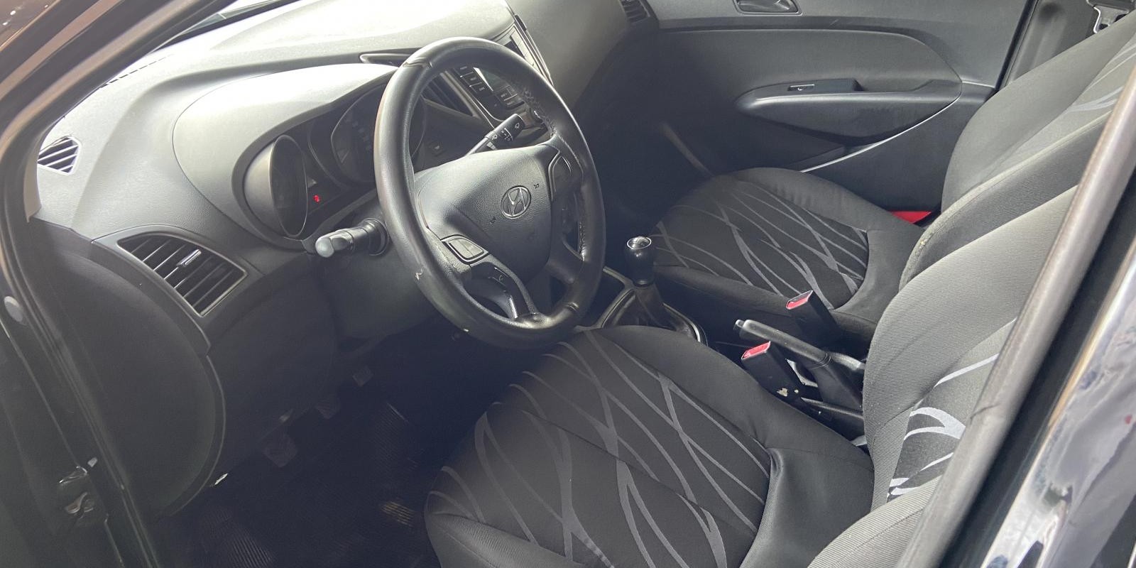 HB20S COMFORT PLUS 1.0 MANUAL FLEX - Foto 2 de 4