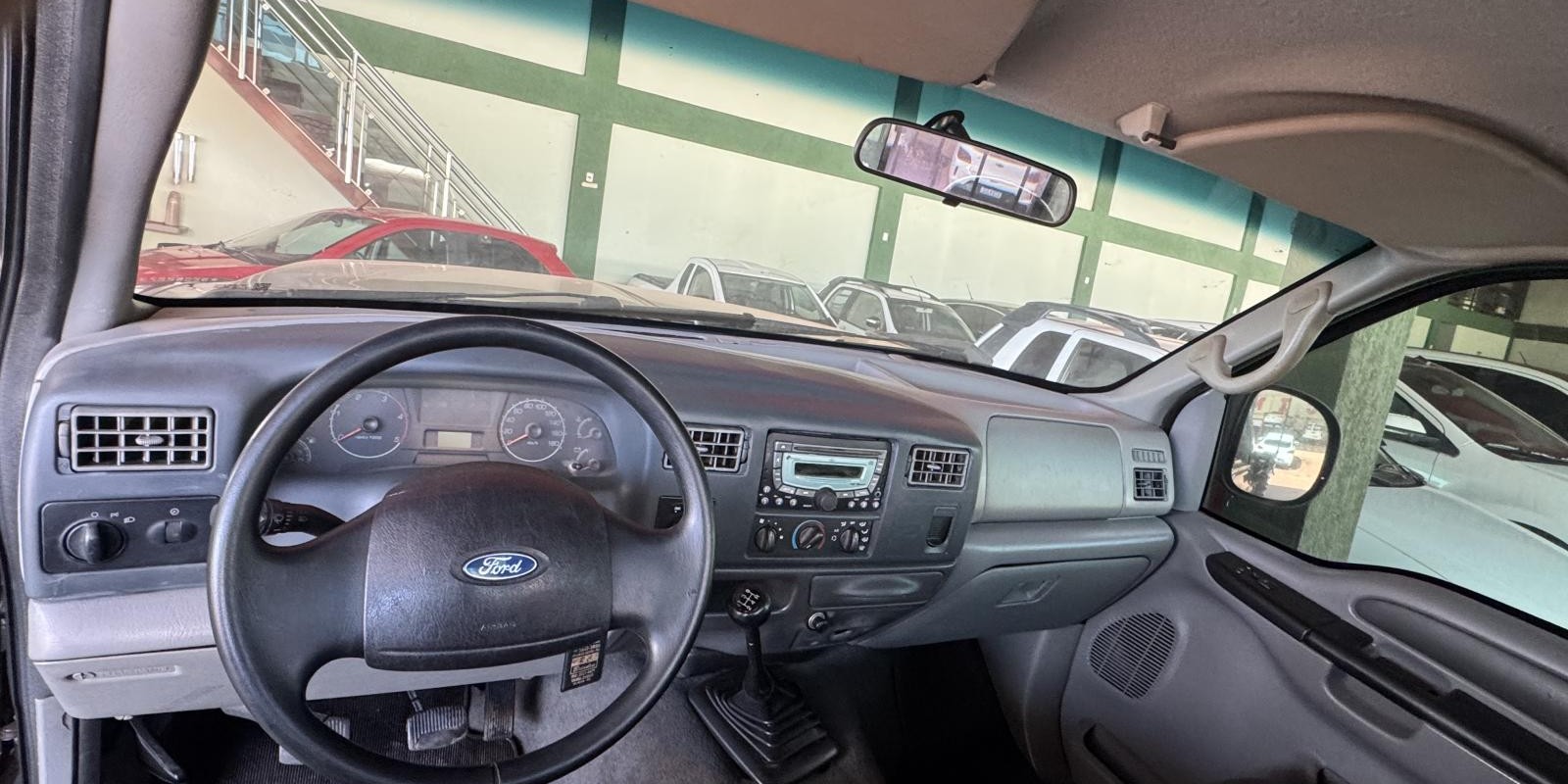 FORD/F250 XLT 4X4 TURBO  - Foto 3 de 3
