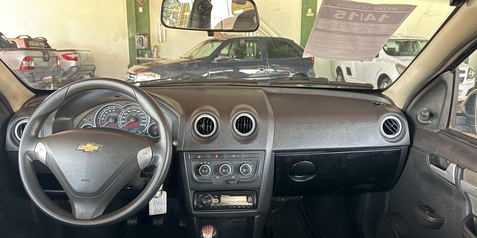 CELTA LT 1.0 FLEX - Foto 7 de 7