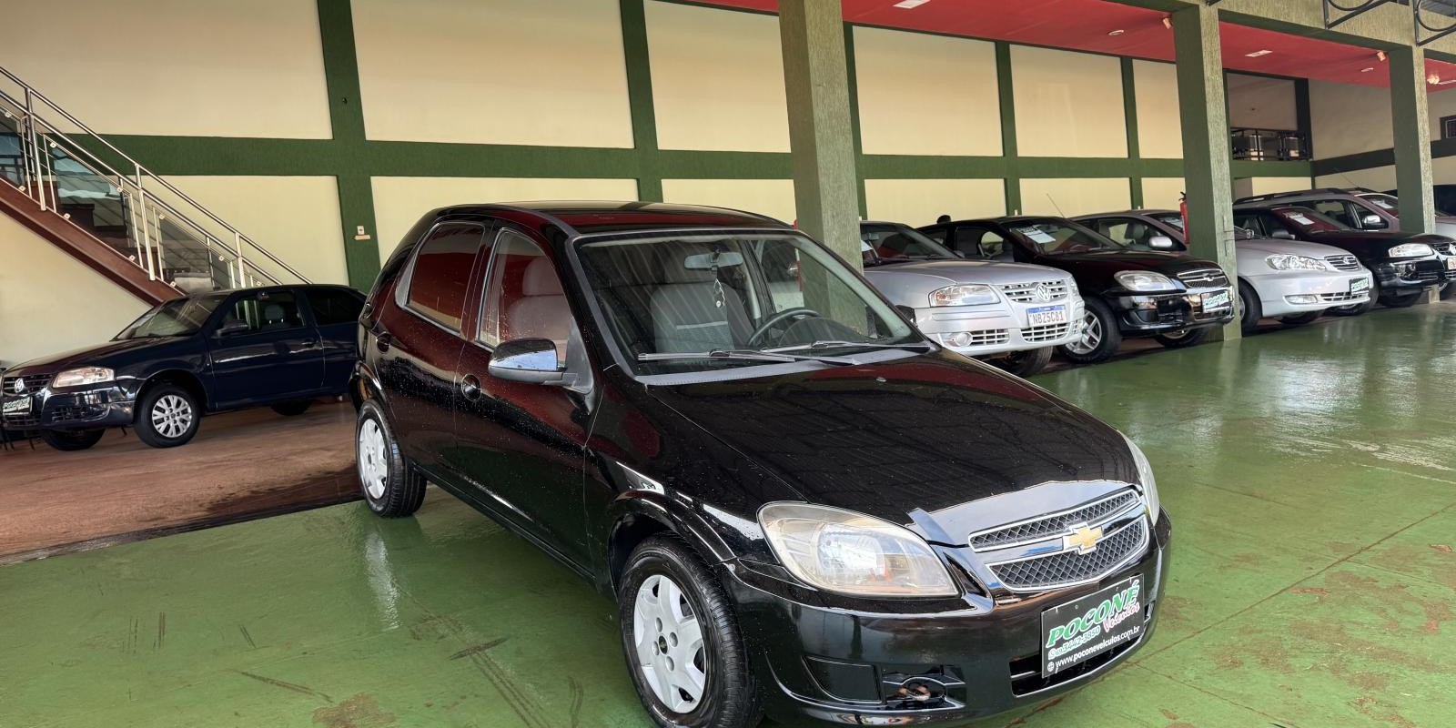 CELTA LT 1.0 FLEX - Foto 1 de 4