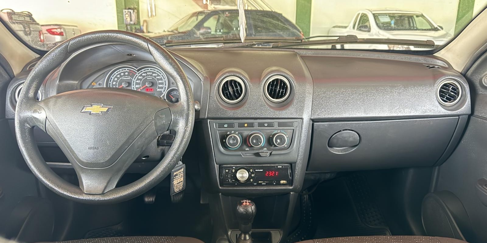 CELTA LT 1.0 FLEX - Foto 4 de 4