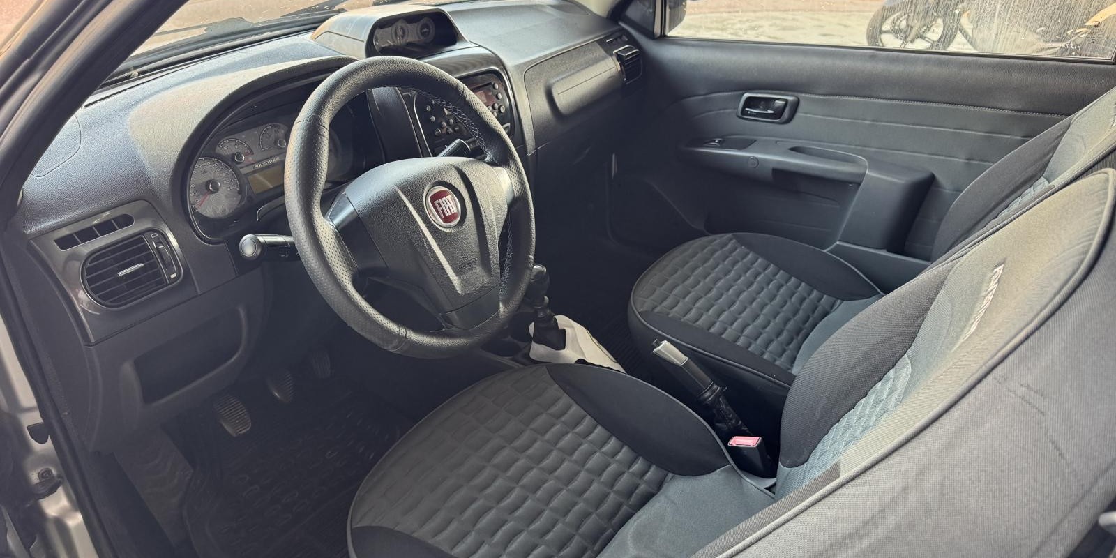 FIAT/STRADA ADVENTURE 1.8 FLEX - Foto 2 de 4