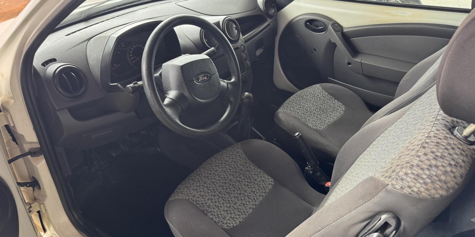 FORD/KA 1.0 FLEX - Foto 2 de 4