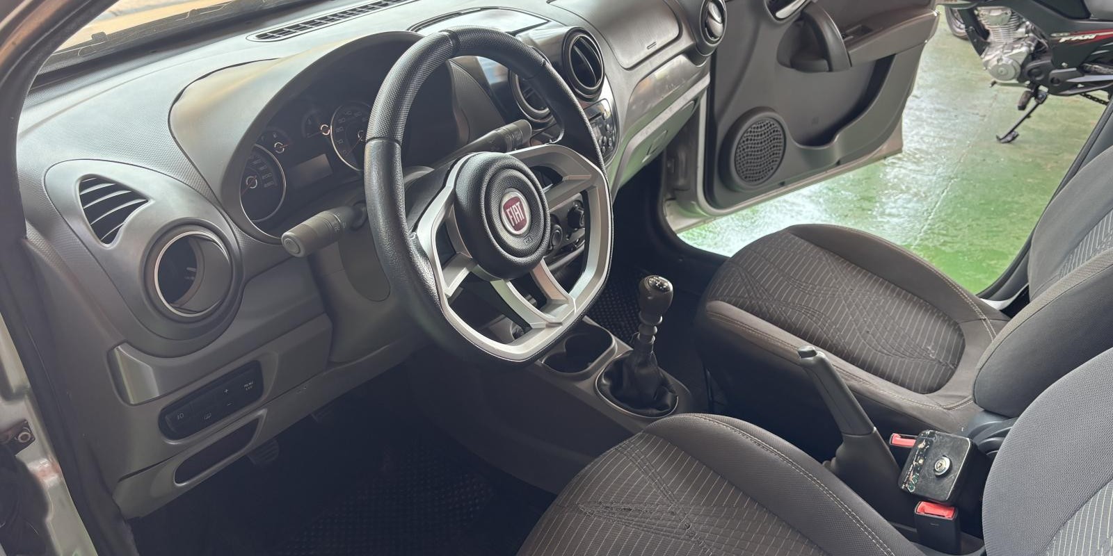 FIAT/PALIO ATTRACTIV 1.0  - Foto 5 de 7