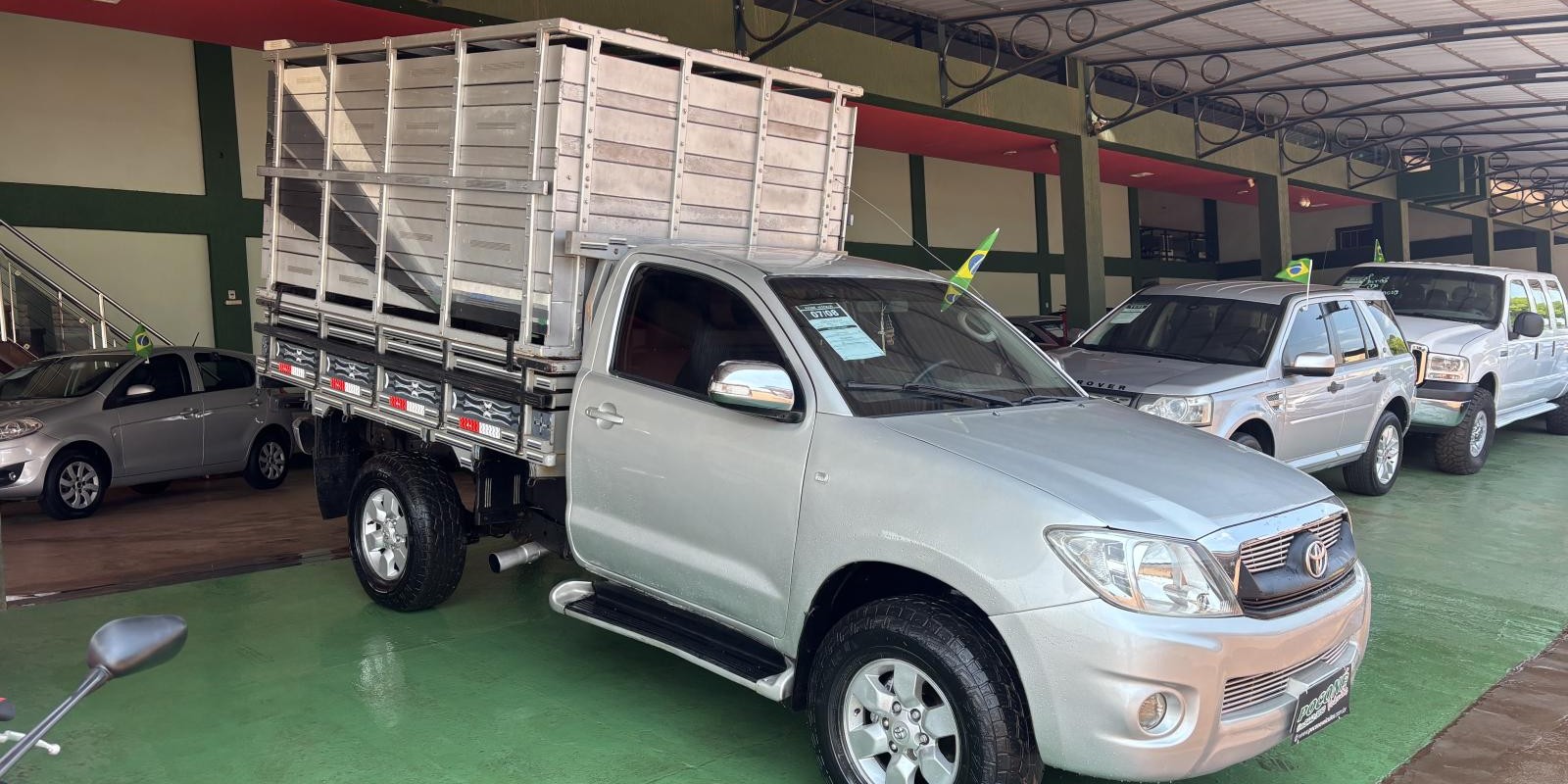 I/TOYOTA HILUX CS 4X4  - Foto 2 de 4